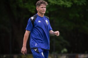 Comercial perde jogador devido miocardite causada pela Covid