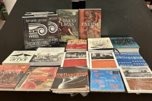 Poesia segue viva e atrai leitores em Ribeirão Preto