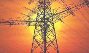 Aneel suspende reajuste da energia